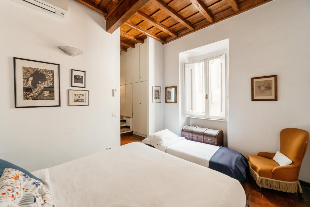 Domus Quiritum Charming, Appartamento D'Epoca A Campo De' Fiori Rzym Zewnętrze zdjęcie
