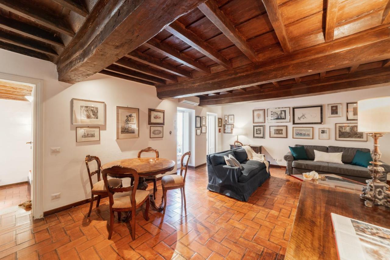 Domus Quiritum Charming, Appartamento D'Epoca A Campo De' Fiori Rzym Zewnętrze zdjęcie